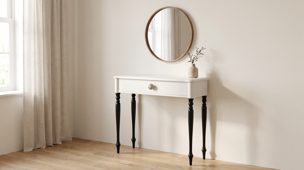 Belle console table styled in a calm entrance hall