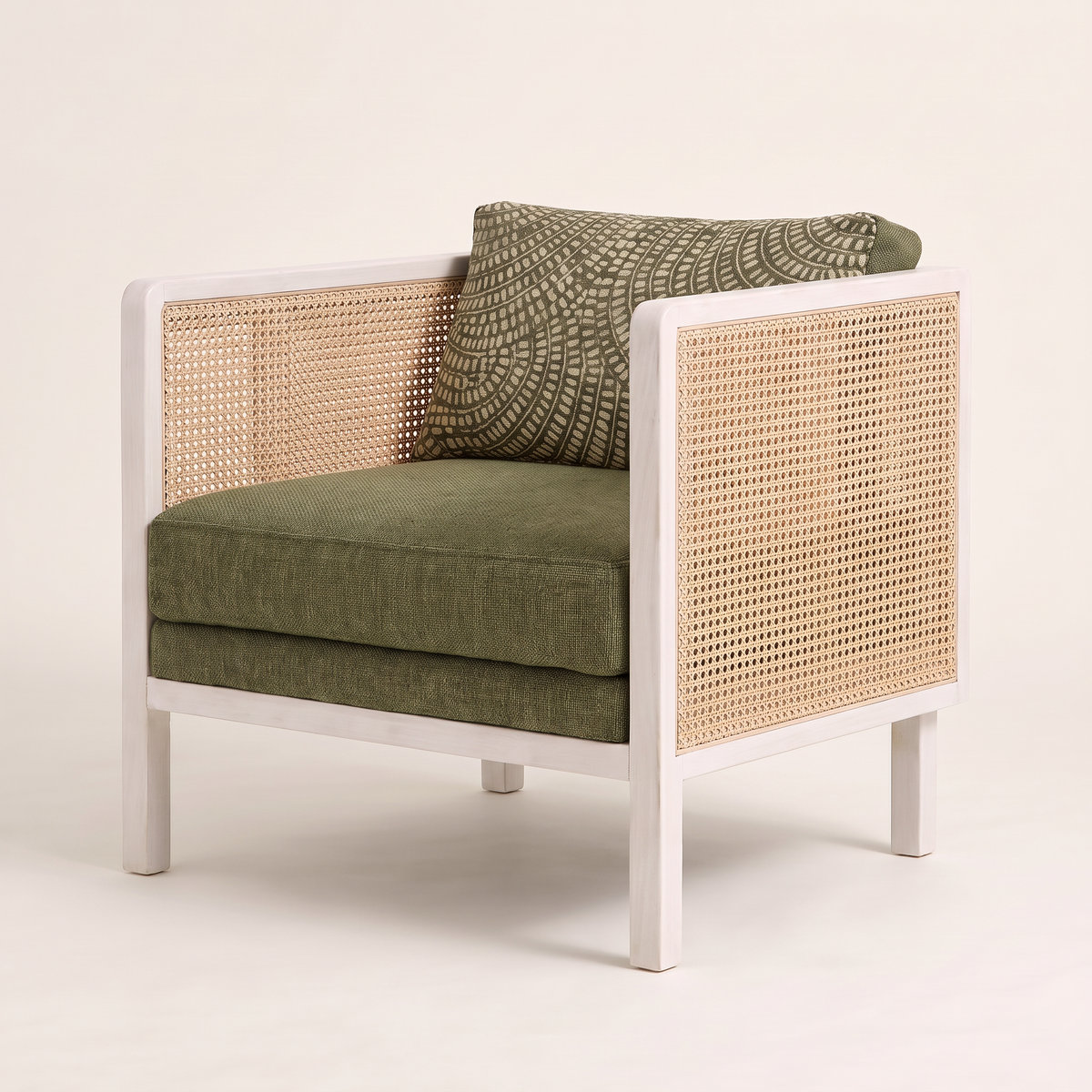 Raffia White lounge chair, front-right three-quarter view
